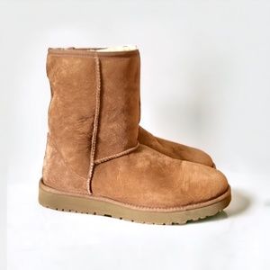 UGG Mens Classic Short Boots Pull On Tan Chestnut Style 5800 US Size 10